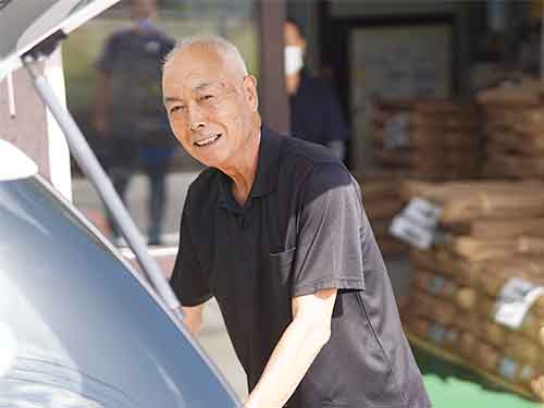 笑顔のスタッフ